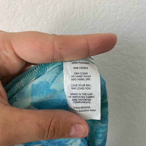 Show Me Your Mumu Floral Gracias Gaucho Pants - Picture 7 of 8